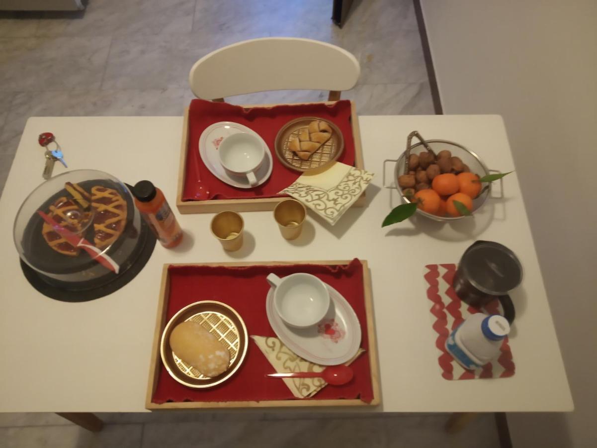La Gran Dama Bed & Breakfast โรเซโต เดญา อาบรูซซี ภายนอก รูปภาพ